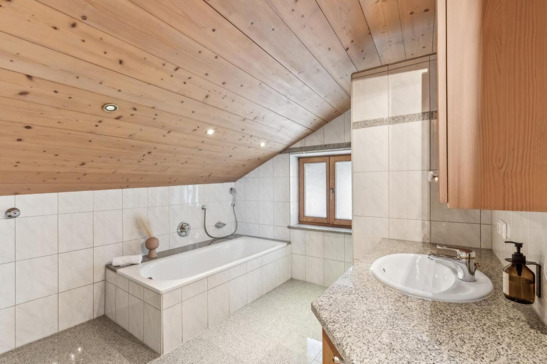 Casa Primavera - Grosse Stadtvilla Im Zentrum Miesbachs Zewnętrze zdjęcie