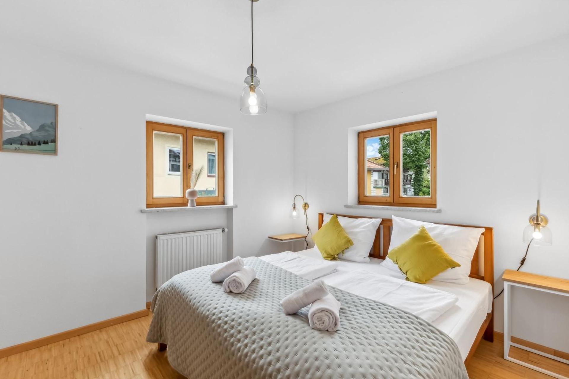 Casa Primavera - Grosse Stadtvilla Im Zentrum Miesbachs Zewnętrze zdjęcie